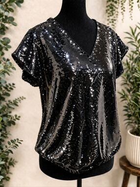 Lavish Black Sequin Top Gold Chain Back Size S Party Cocktail Glam